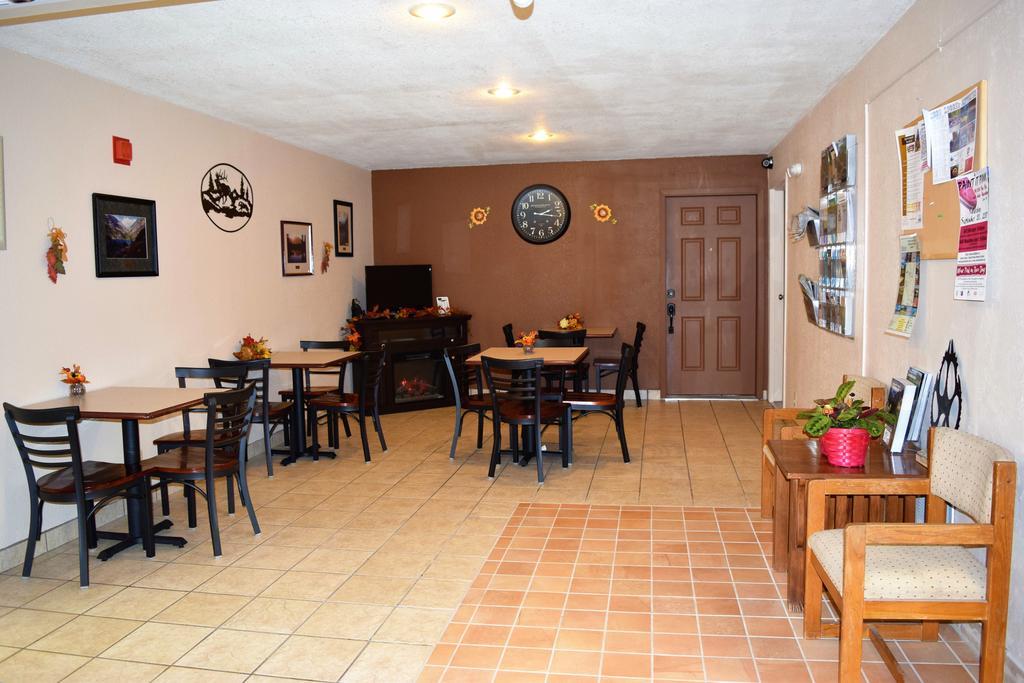 Country Inn Libby Luaran gambar