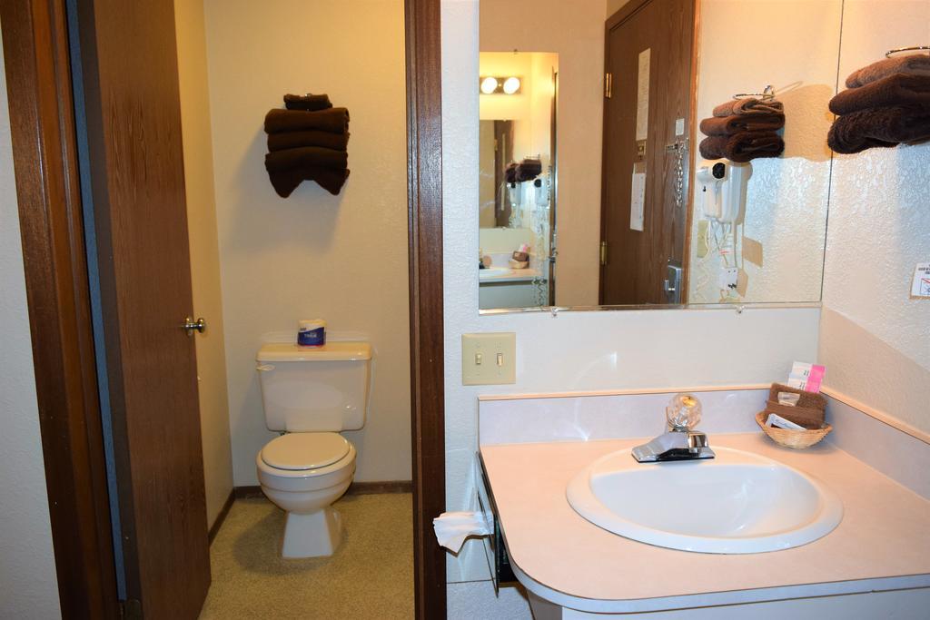 Country Inn Libby Luaran gambar