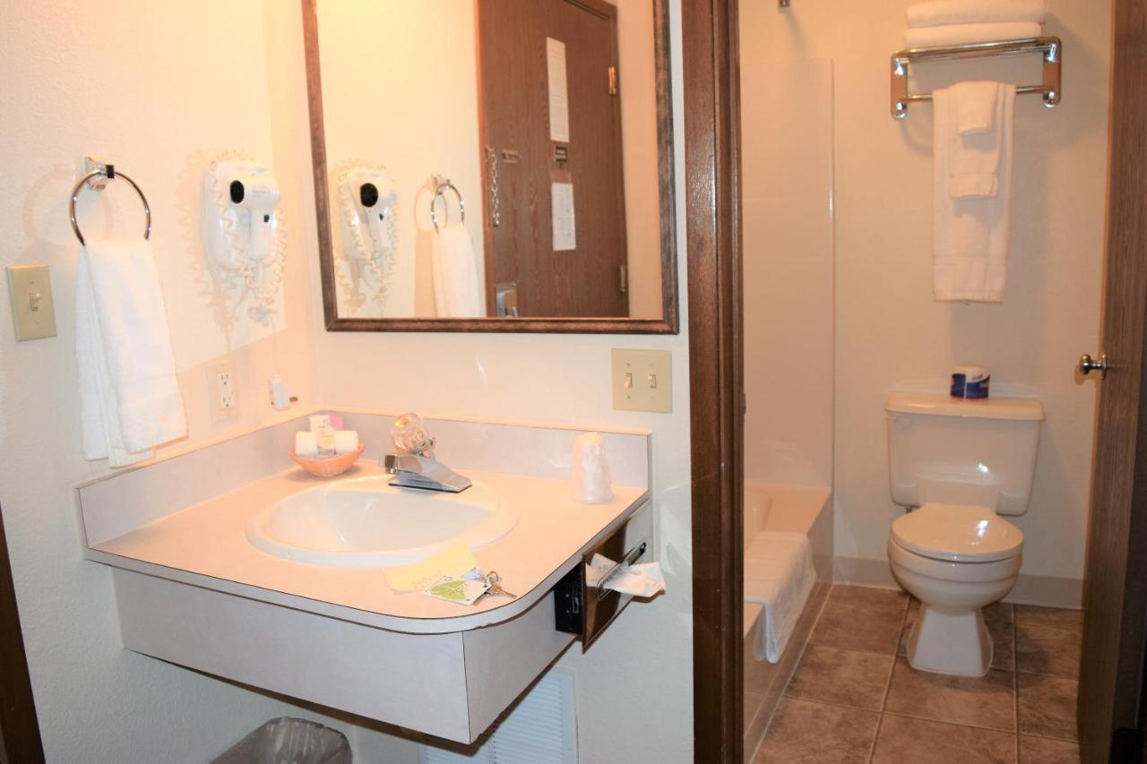 Country Inn Libby Luaran gambar